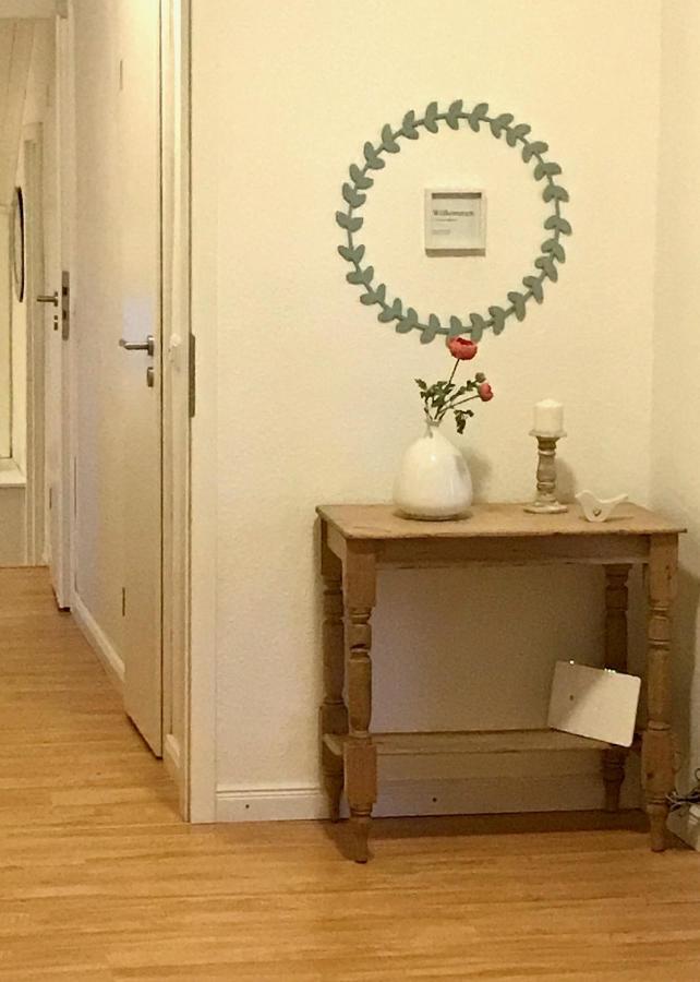 Gemuetliches Ferienhaus Hinterm Deich Nordstrand Bagian luar foto