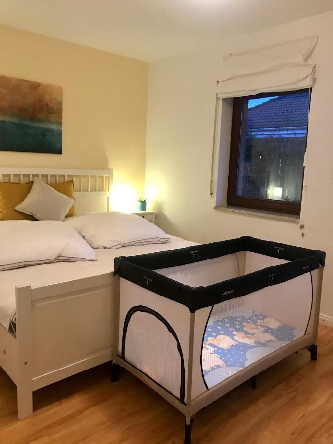 Gemuetliches Ferienhaus Hinterm Deich Nordstrand Bagian luar foto
